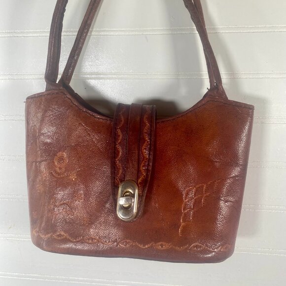 Vintage Hand Tooled, Small Cordovan Mexican Leather Purse, Gorgeous, - Picture 3 of 10